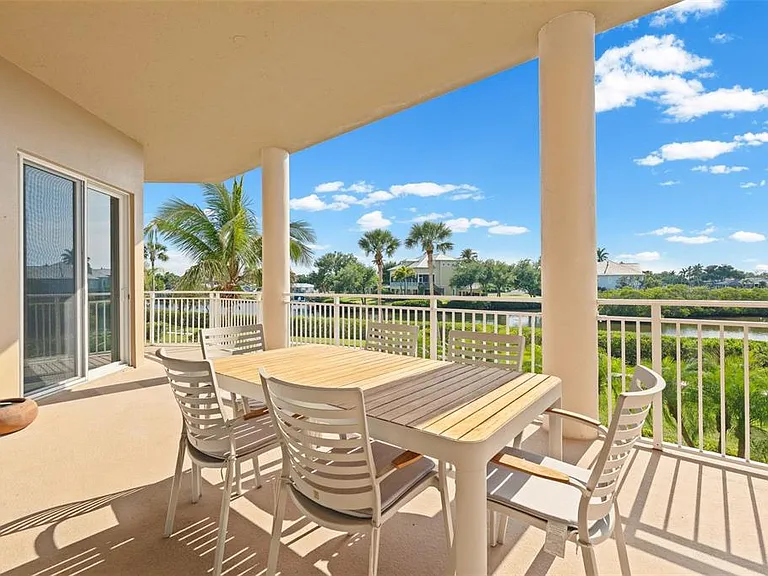 6100 Jessie Harbor Dr #202 — Photo 48