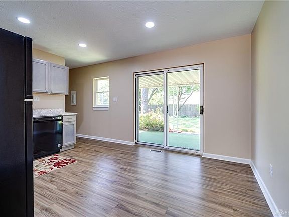 5th image of 7200 Cosner Dr