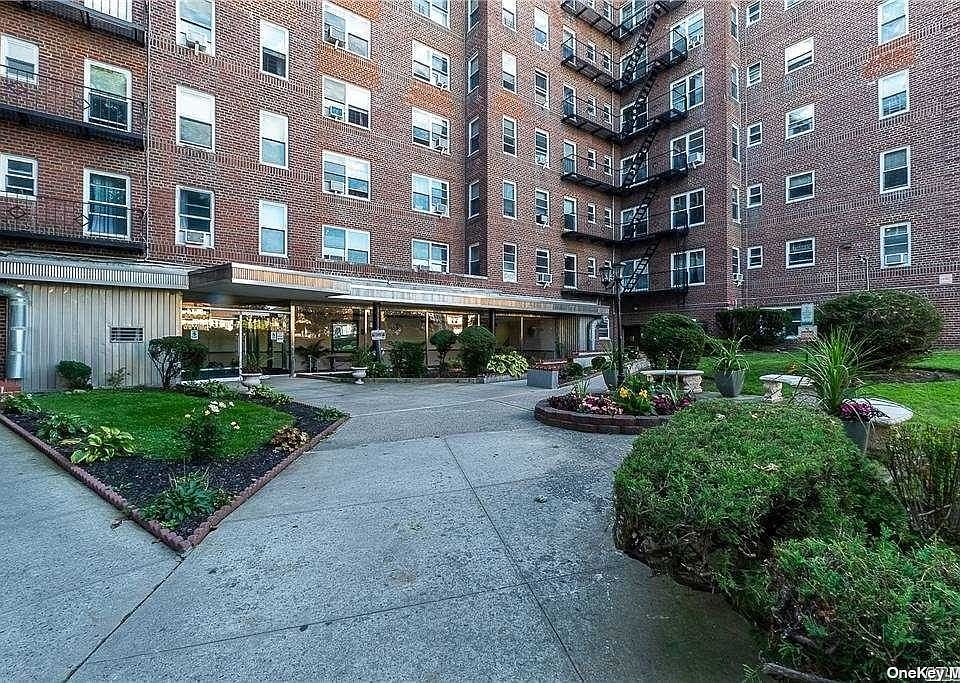 1st image of 84-50 169th St APT 600