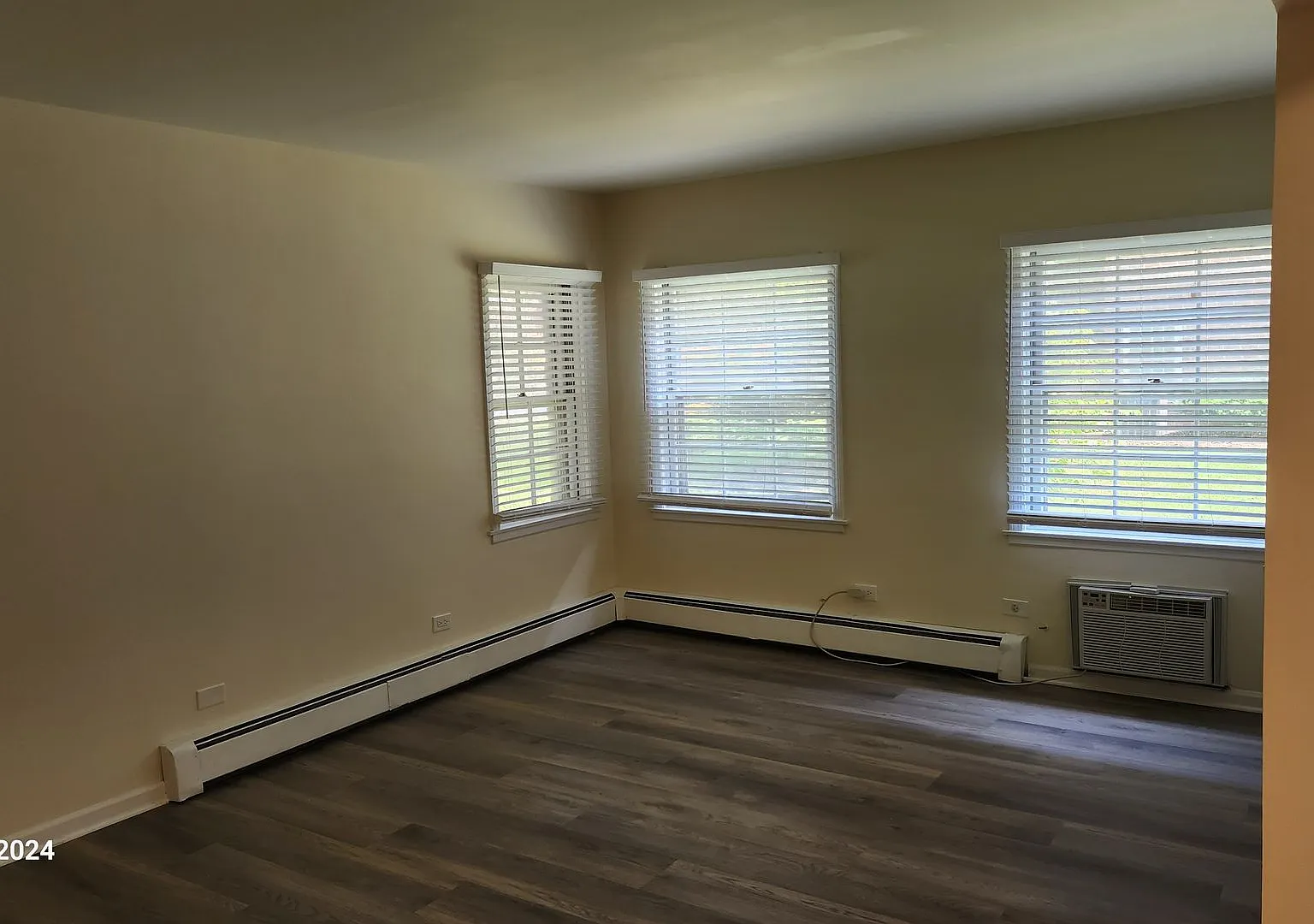 361 *2620 Central Street Llc* — Photo 3