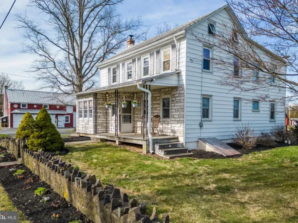 3013 Little Rd, Perkiomenville, PA 18074