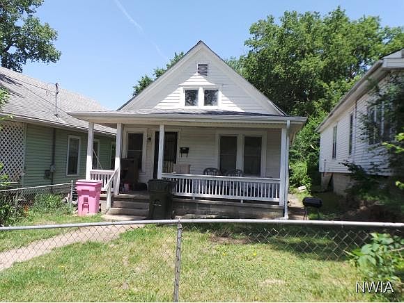1st image of 1009 20th St