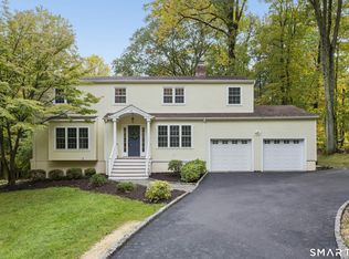 28 Caudatowa Drive, Ridgefield, CT 06877