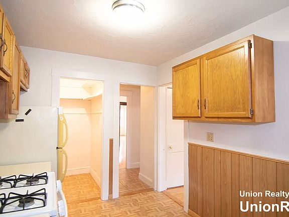 4th image of 63 Euston Rd APT 3