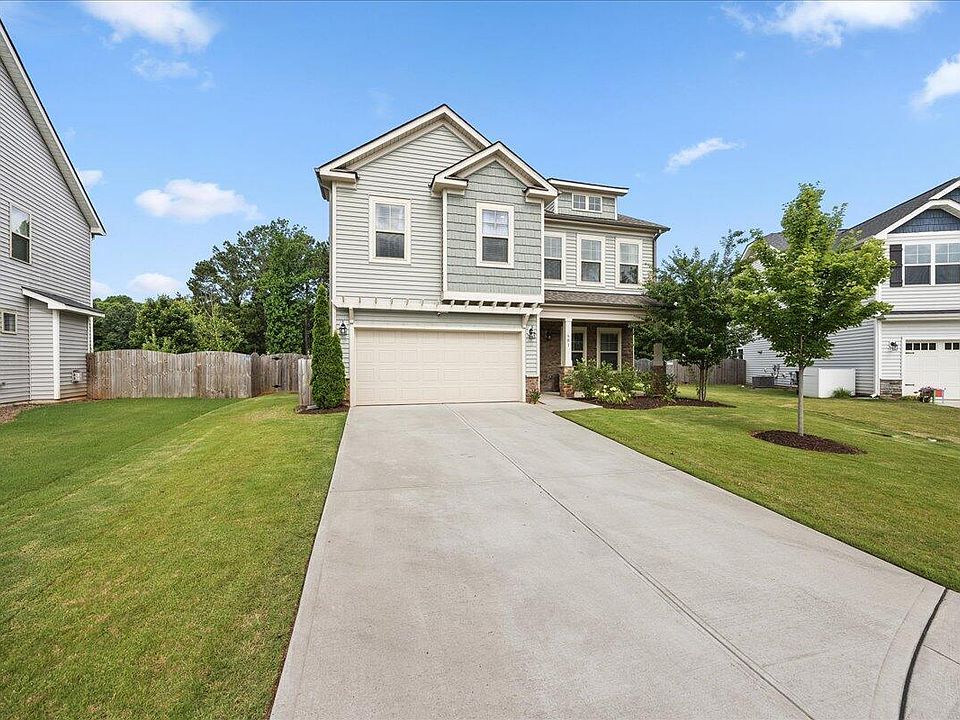 1st image of 601 Richlands Cliff Dr