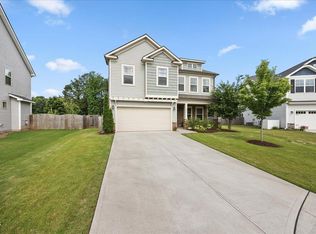 601 Richlands Cliff Dr, Youngsville, NC 27596