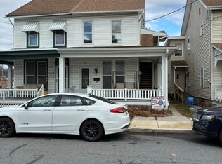 521 Walnut St UNIT B, Denver, PA 17517