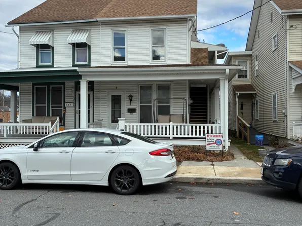 521 Walnut St Unit B, Denver, PA 17517