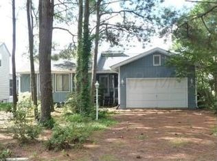 4 Beach Ct, Ocean Pines, MD 21811
