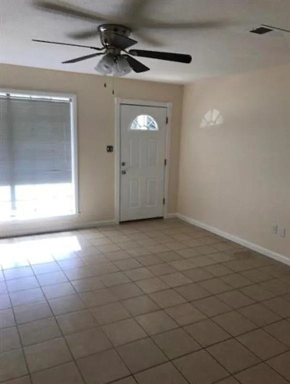 3 bed, 1502 sqft, $1,500 — Photo 2