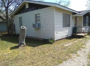 508 E Glisson Ave, Electra, TX 76360