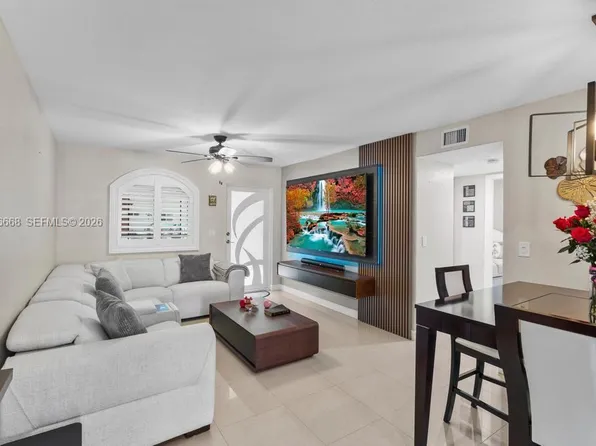 10951 W Okeechobee Rd Unit 101, Hialeah Gardens, FL 33018