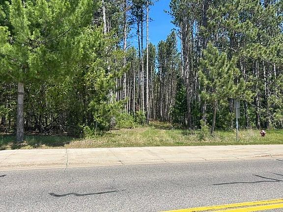 3rd image of Ridgewood Rd