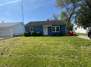 1336 Sunset Dr, Rantoul, IL 61866