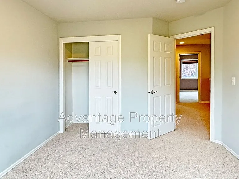 1235 SE Brookside Way — Photo 19