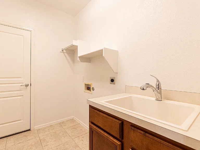 15927 Sight Scape — Photo 5