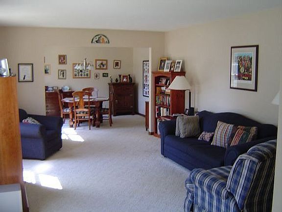 living & dining room