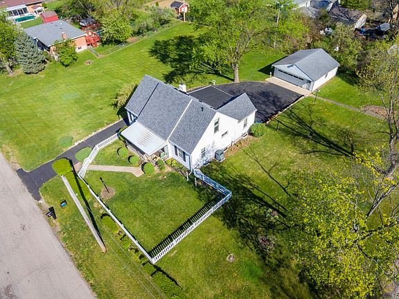 Aerial View Front