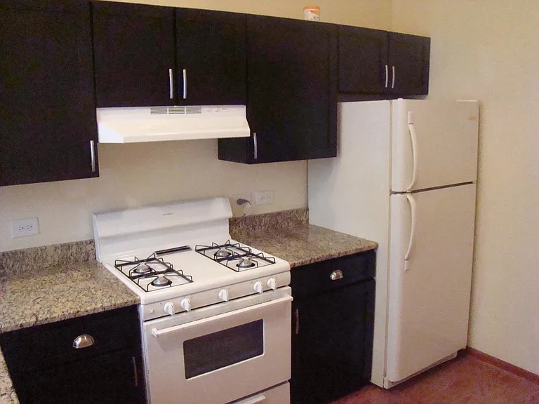 2151 N Bell Ave #1 — Photo 7