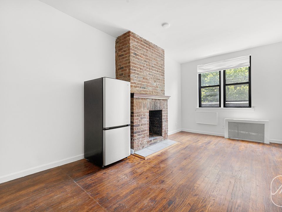 1st image of 307 W 29th St APT 3B