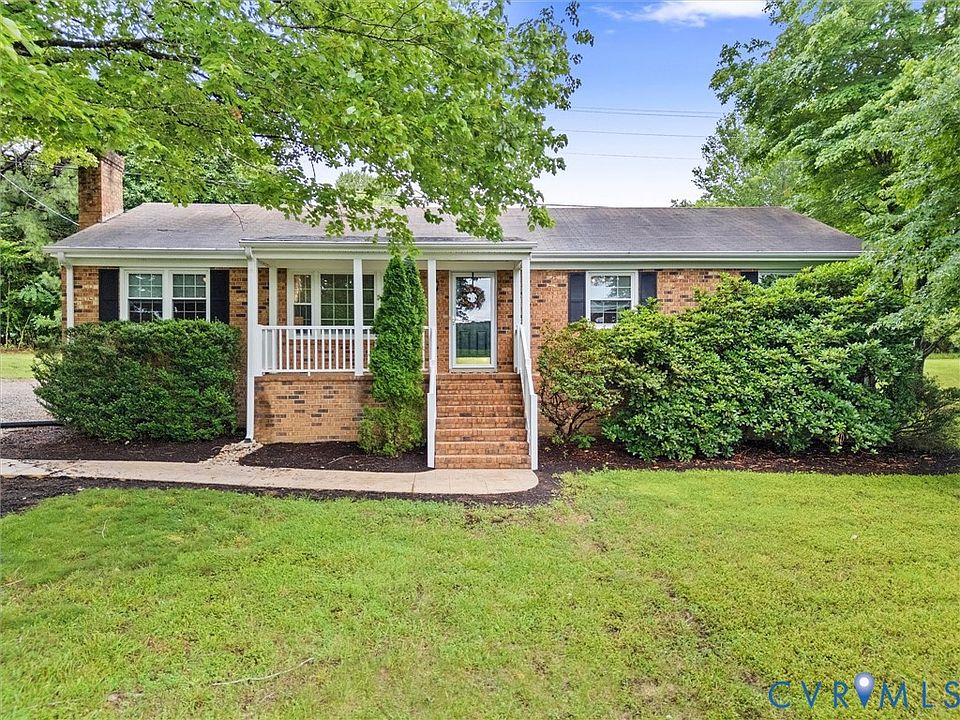 1st image of 2949 Moyer Rd