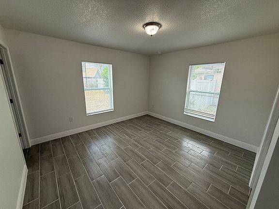 5th image of 11227 Zimmerman Rd