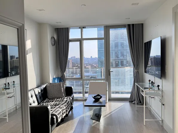 41-62 Bowne Street #13D, Flushing, NY 11355