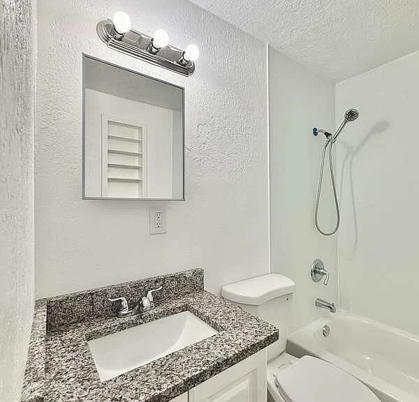 638 180th Ave E #2 — Photo 23