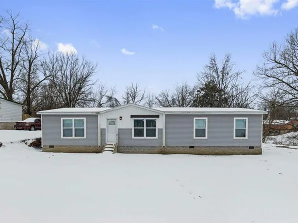 421 N 5th St, Central City, KY 42330