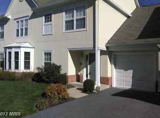 9234 James Howard Ln #9234, Baltimore, MD 21208