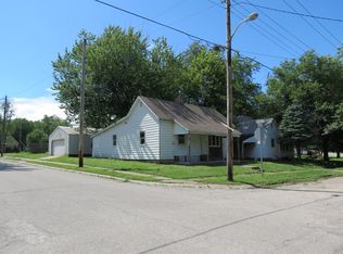 524 S Illinois St, Bicknell, IN 47512