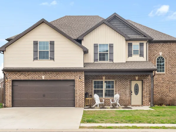 1409 Millet Dr, Clarksville, TN 37040