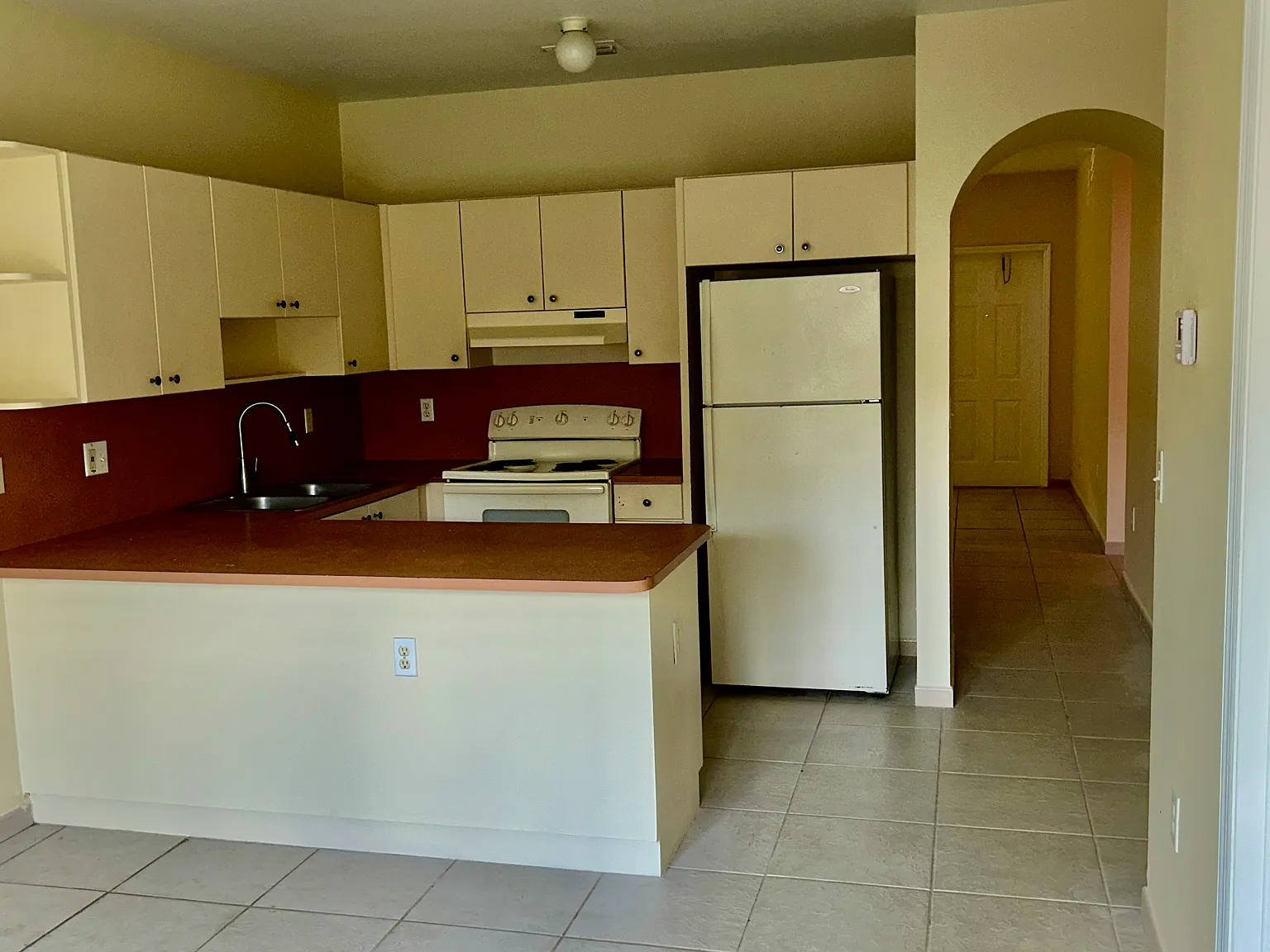 3 bed, 1300 sqft, $2,800 — Photo 4