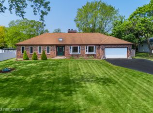 6N258 Acacia Ln, Medinah, IL 60157