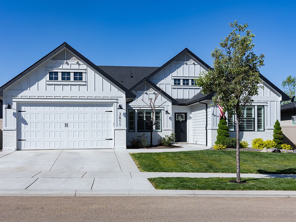 1st image of 3811 S Cannon Way