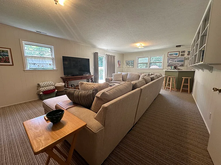 804 Valley View St — Photo 47