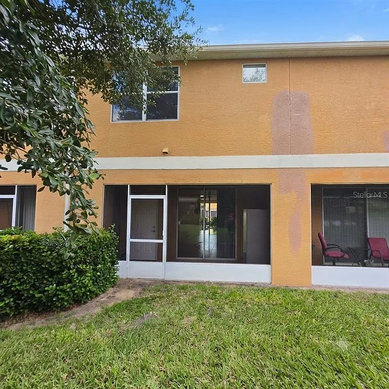3 bed, 2.5 bath, 1539 sqft, $1,995 — Photo 4