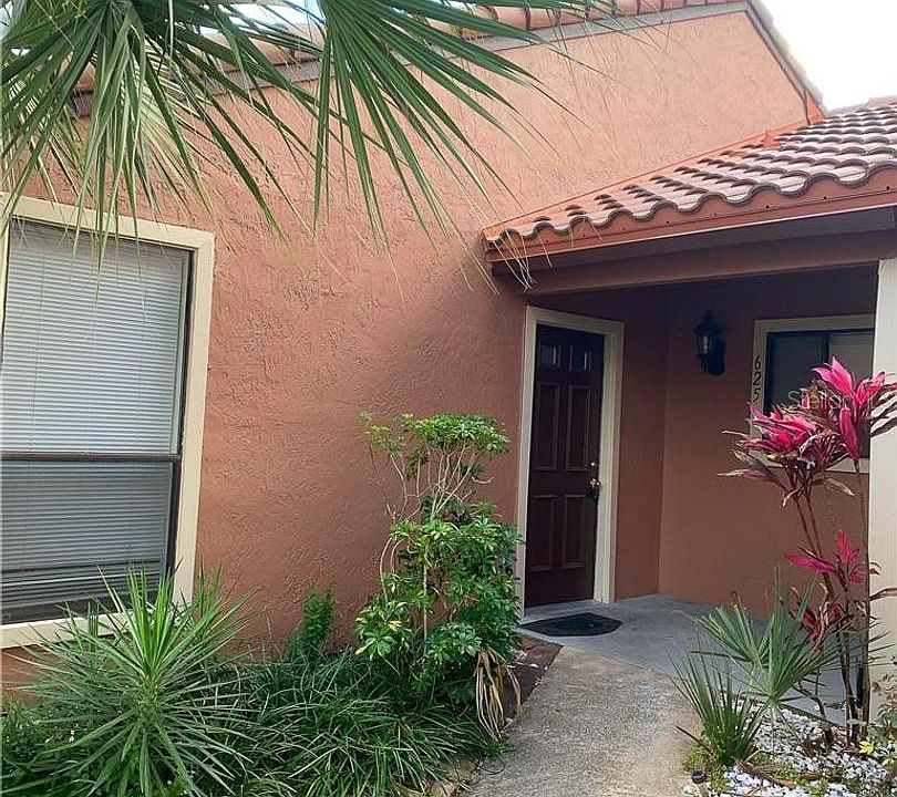 1st image of 625 Montego Bay Ct