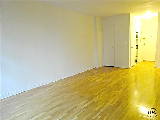 Rented by DSA Realty | media 23