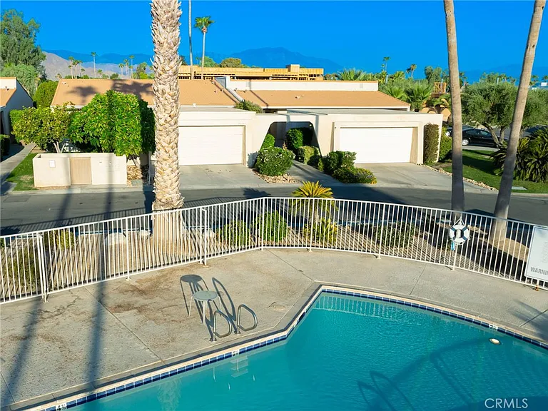 80071 Palm Circle Dr — Photo 8
