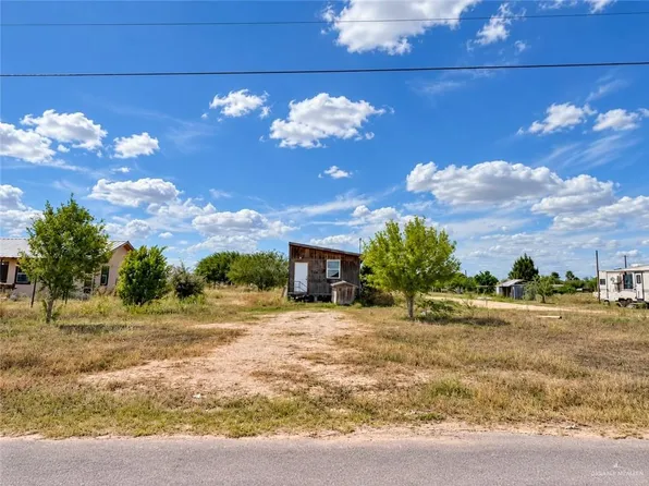 24611 Beach St, Edcouch, TX 78538