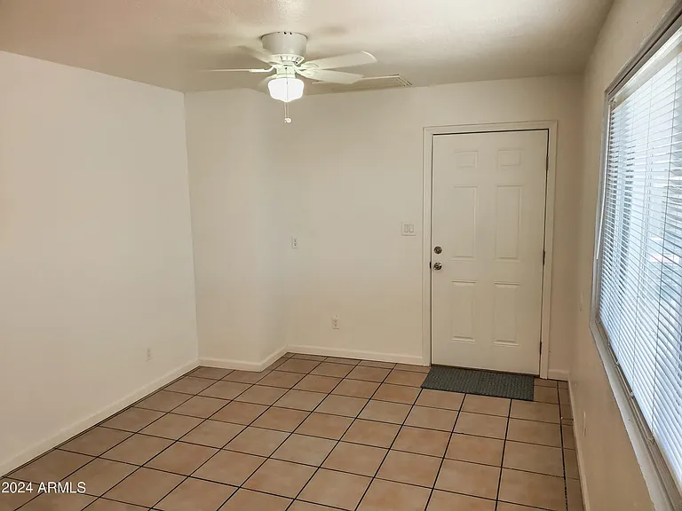 3225 W Melvin St #3 — Photo 6