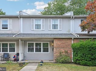 141 Forsythia Ct, Quakertown, PA 18951