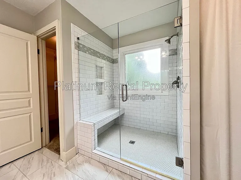 428 E Side Ave SE — Photo 12