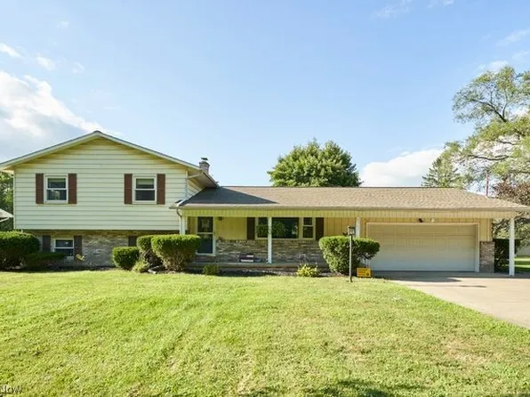 9307 Strausser St NW, Massillon, OH 44646