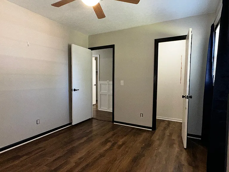 2527 Kingston Dr — Photo 14
