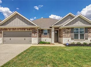 3537 Foxcroft Path, Bryan, TX 77808