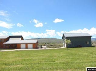 25 Pebbles Ln, Lander, WY 82520