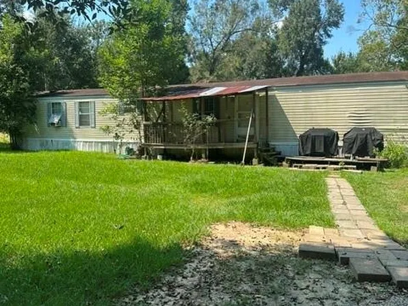 755 County Road 2339, Dayton, TX 77535