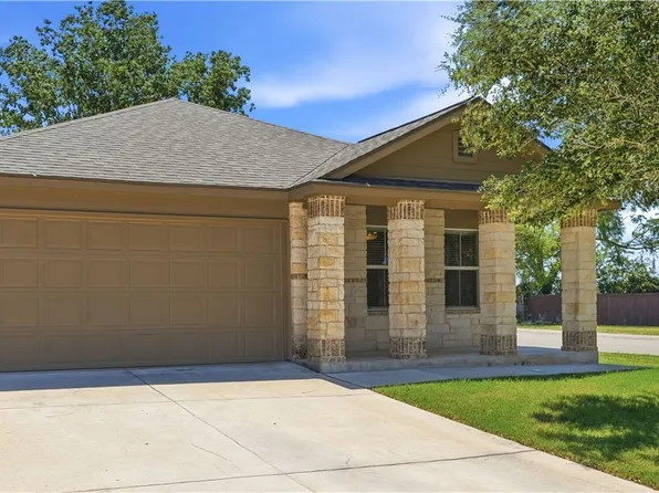 604 Briggs Dr, New Braunfels, TX 78130